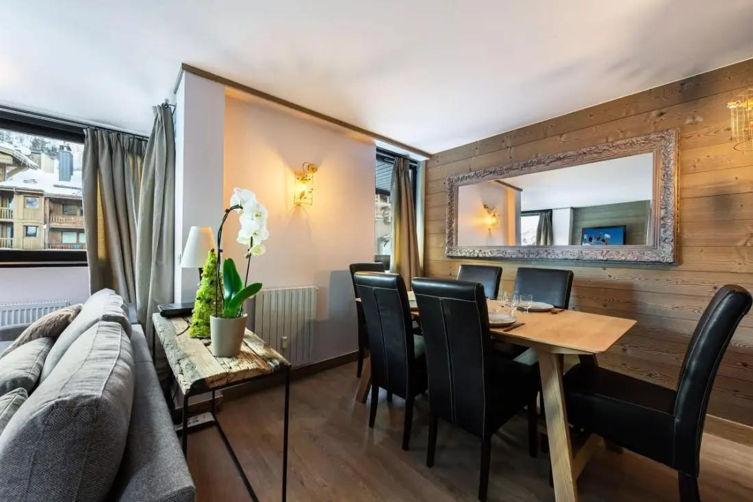 Solaise 202, Superbe Appartement Rénové Au Coeur De Val D'isère.