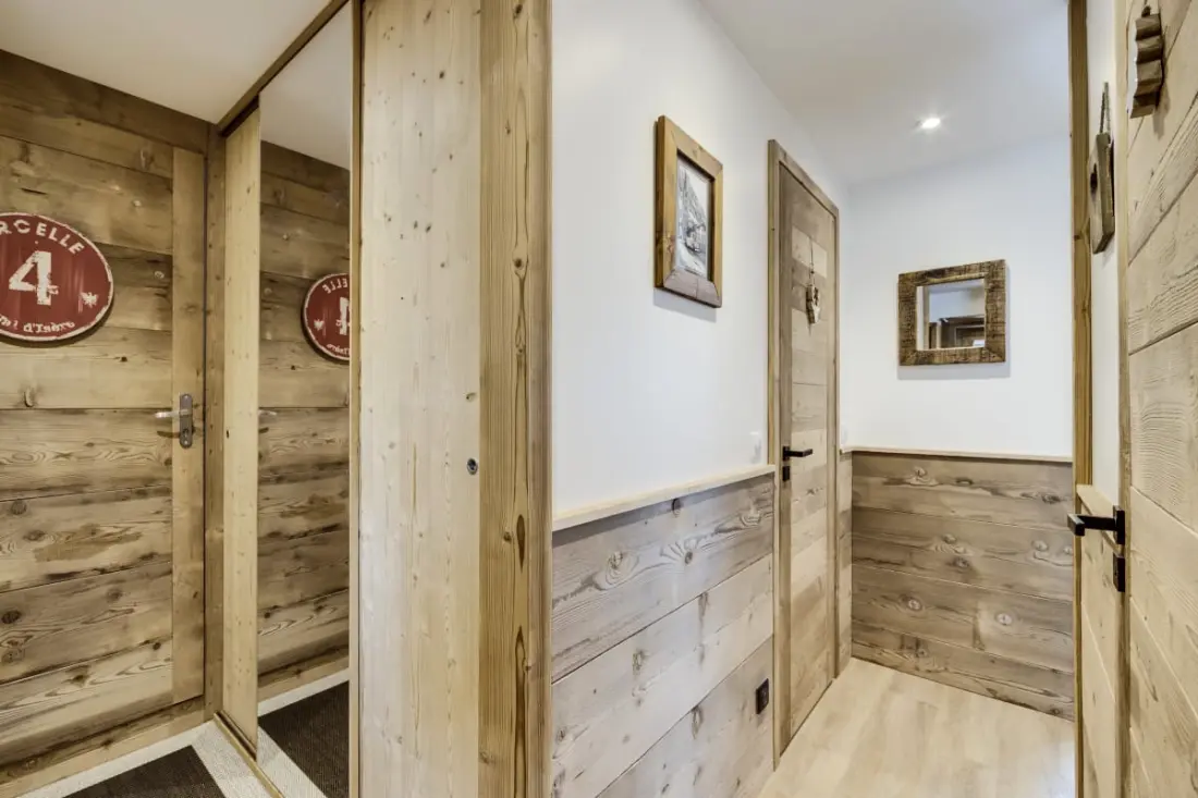 Val219: Cozy Skis Aux Pieds Avec Vue Montagne