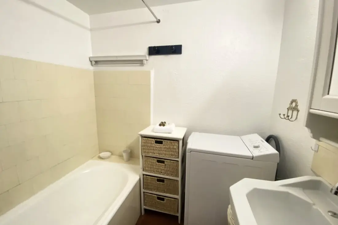 06cn : Appartement 6 à 10 Personnes Avec Terrasse