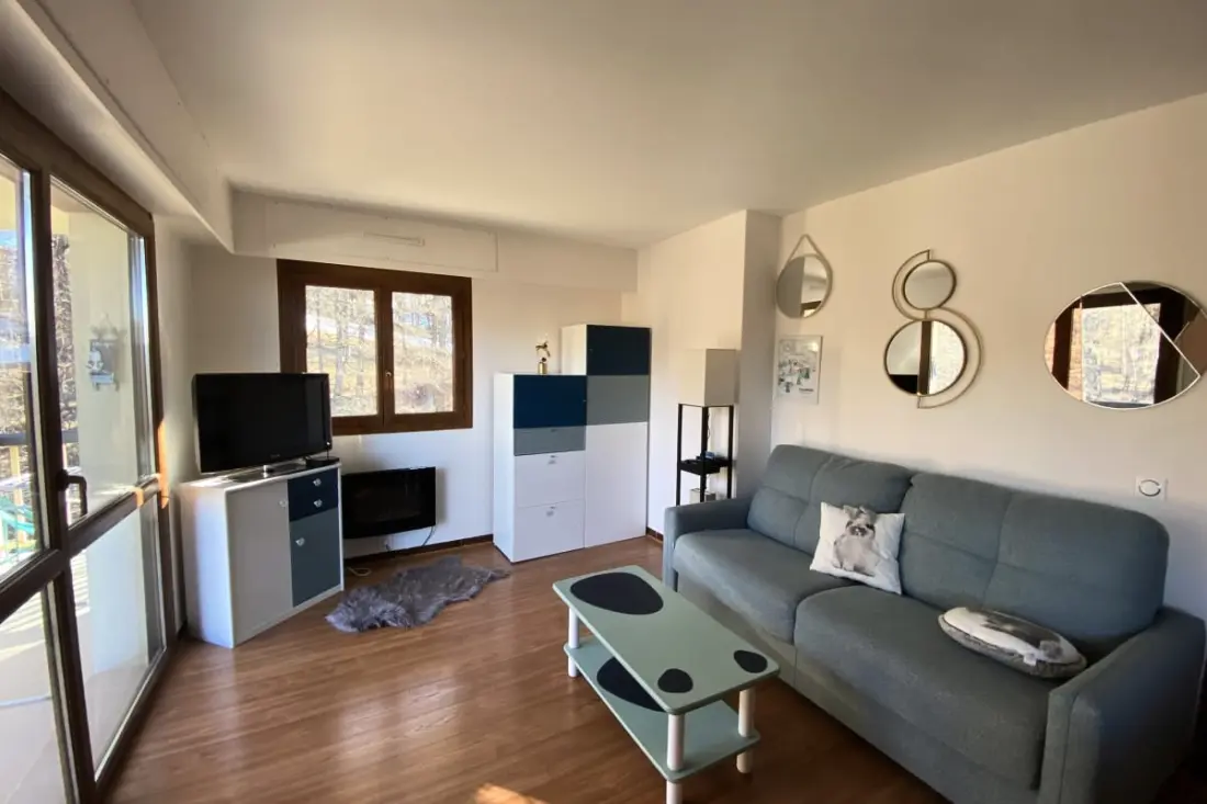 06co : Bel Appartement Au Pied Des Pistes Avec Balcon
