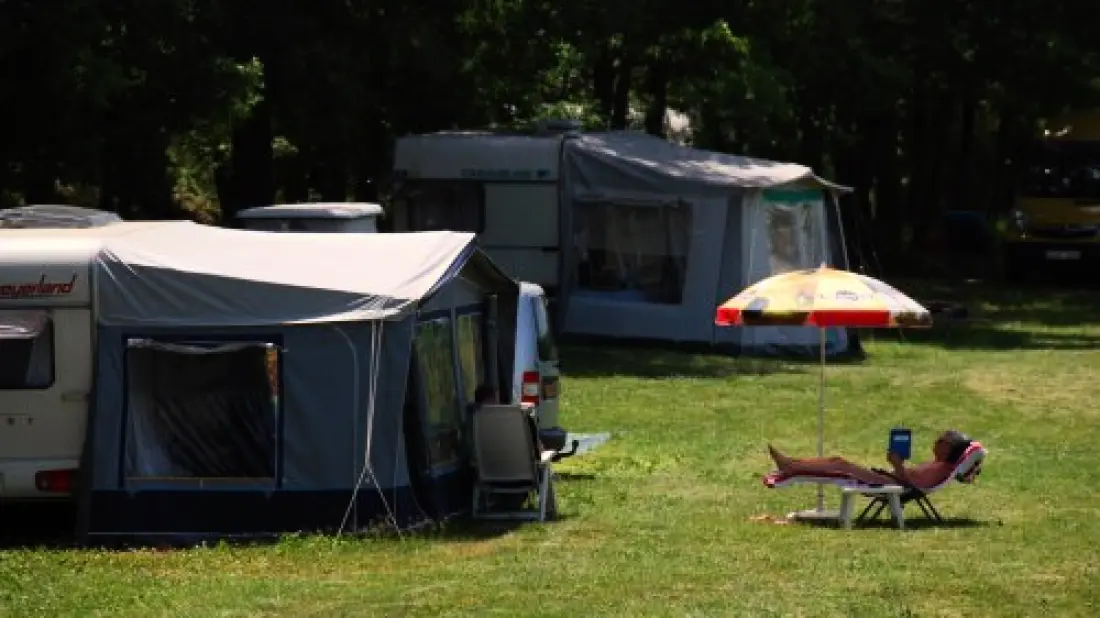 Camping Naturiste Tikayan Petit Arlane 3 étoiles★★★