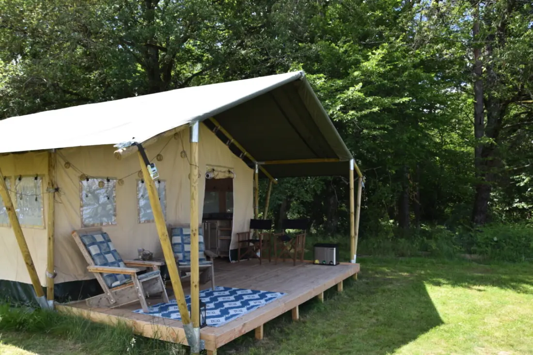 Charmecamping Domaine Bleu Celeste