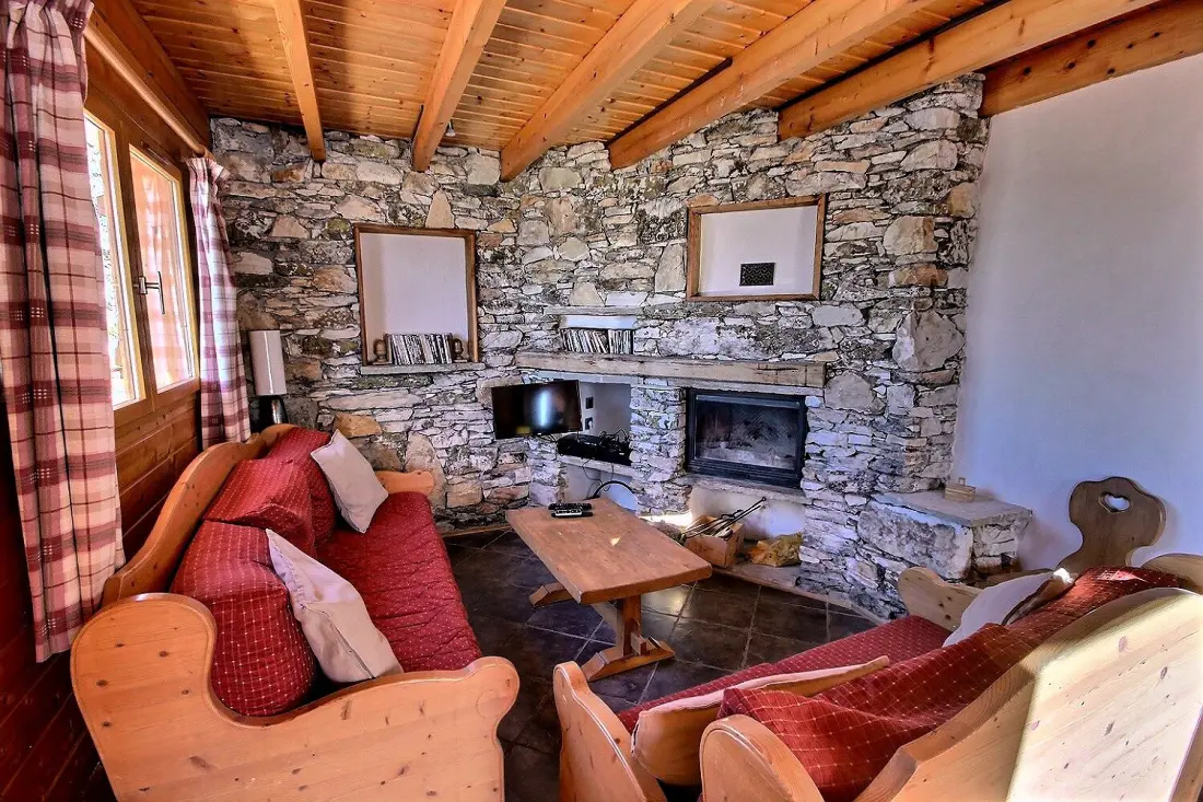 Chalet Forsythia
