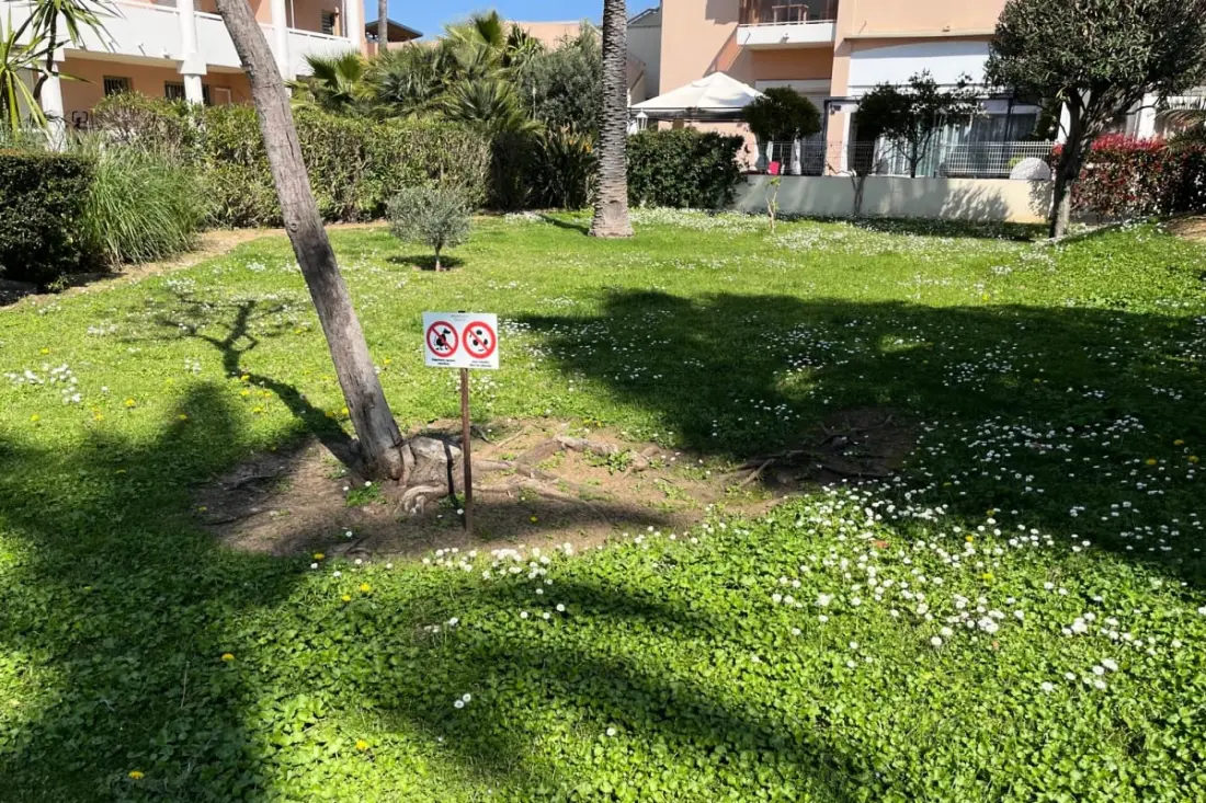 Résidence Séjour à Golf-juan | Résidence Avec Piscine, Parc Et Parking