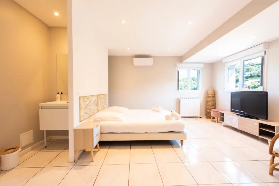 Résidence Superbe Villa 330m2 Piscine &amp; Jacuzzi