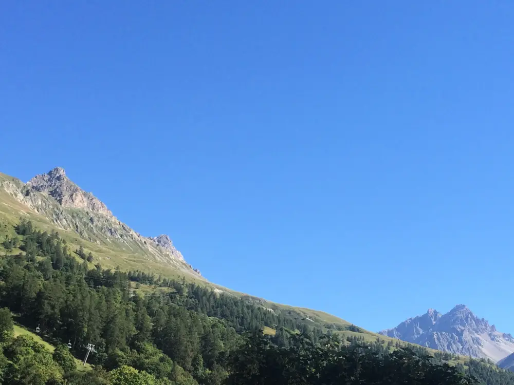 Les Chalets Du Grand Galibier