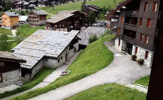 Hübsche Wohnung mit 180° Bergblick - Maeva Home