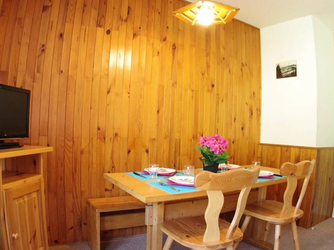 Location de Vacances VALMOREL 57