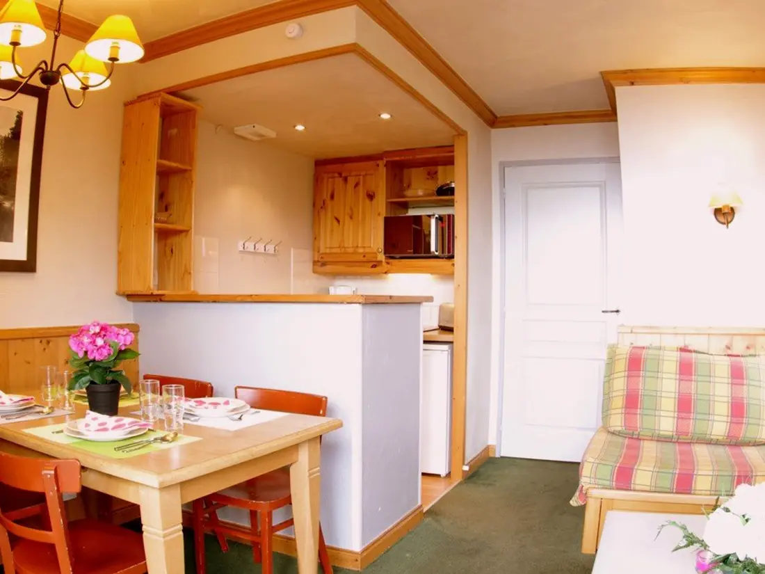 Location de Vacances VALMOREL 60