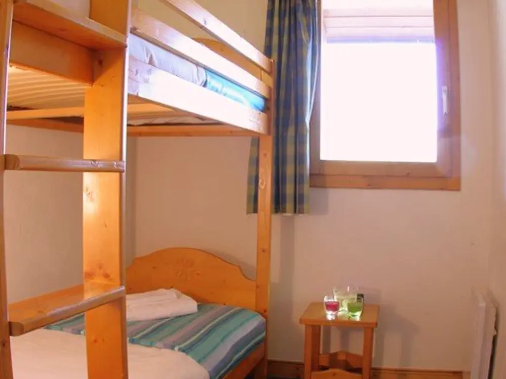 Location de Vacances VALMOREL 76