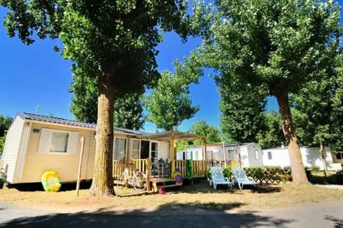 Camping Le Domaine La Yole 5 étoiles★★★★★