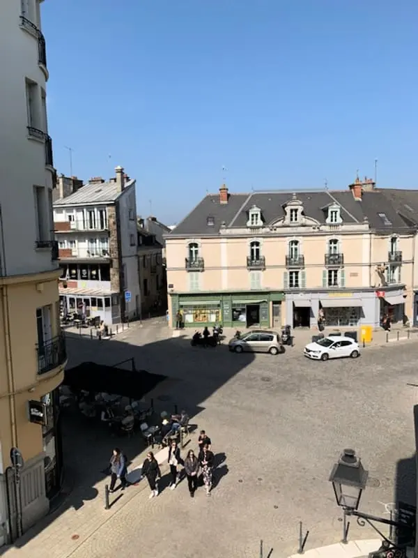 21m² Tout Confort Pour 2 Proche Des Remparts