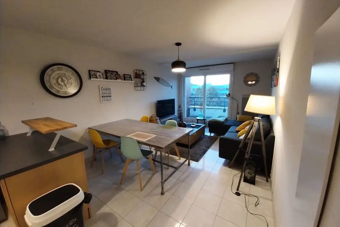Charmant T3 Avec Balcon Proche Plage