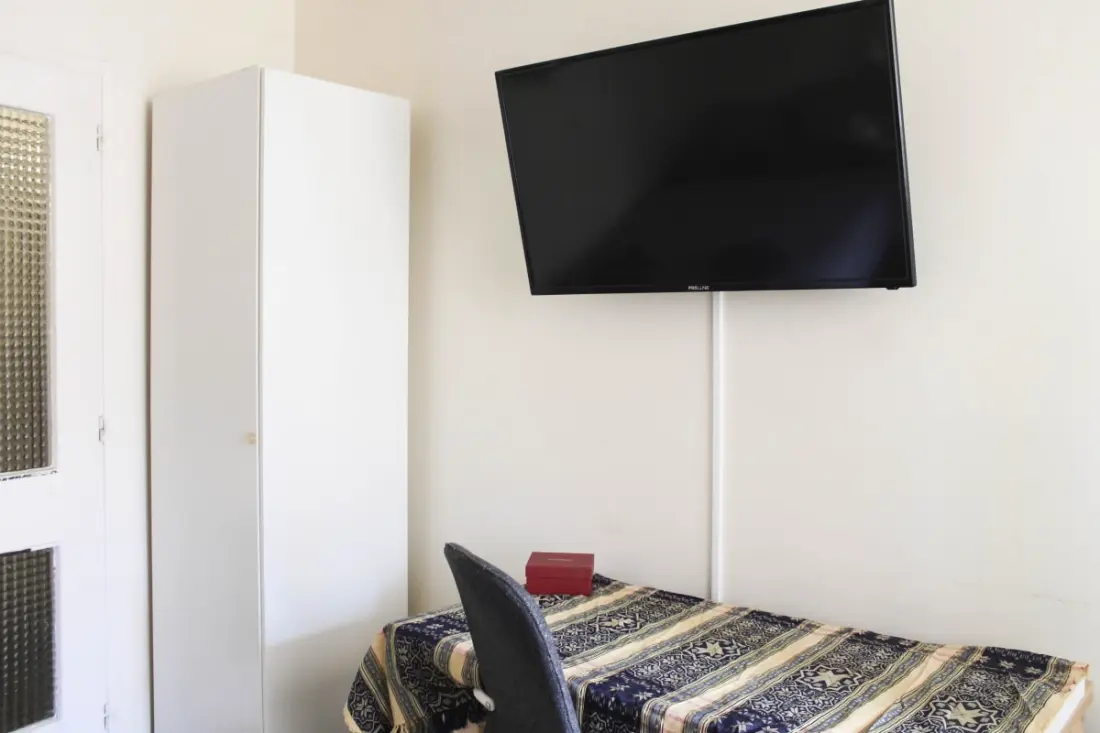 Studio Lumineux Avec Balcon – Porte De Versailles