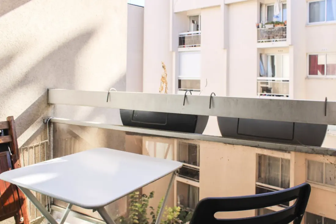 Studio Lumineux Avec Balcon – Porte De Versailles