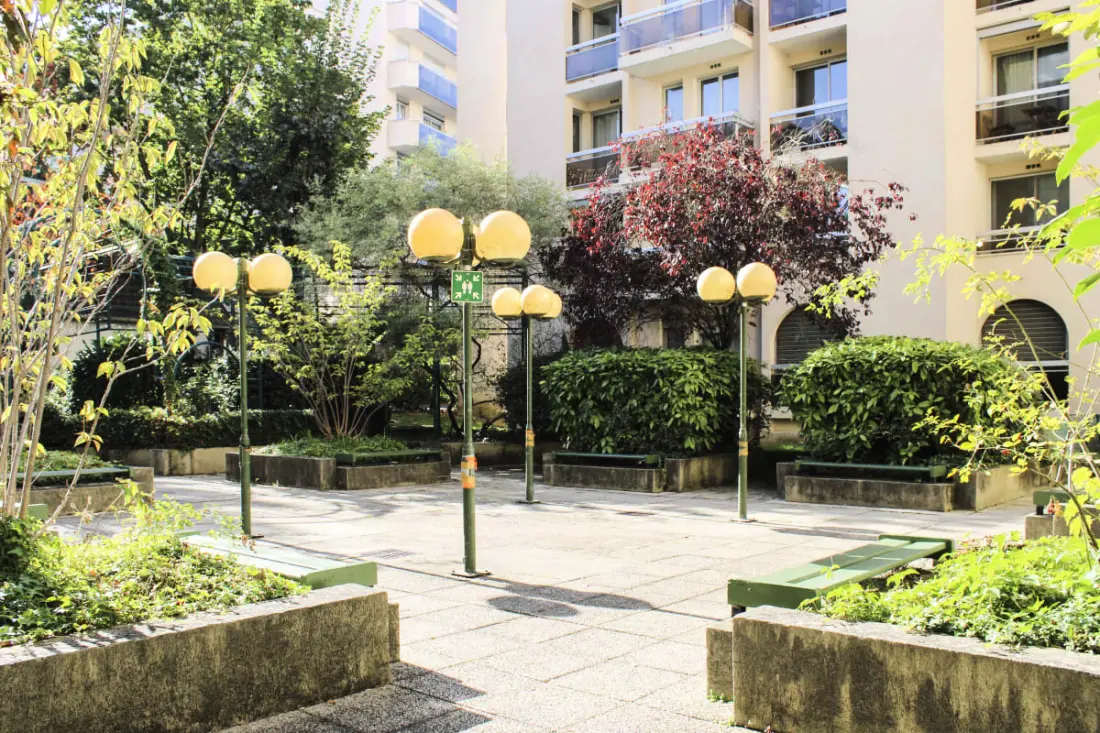 Studio Lumineux Avec Balcon – Porte De Versailles
