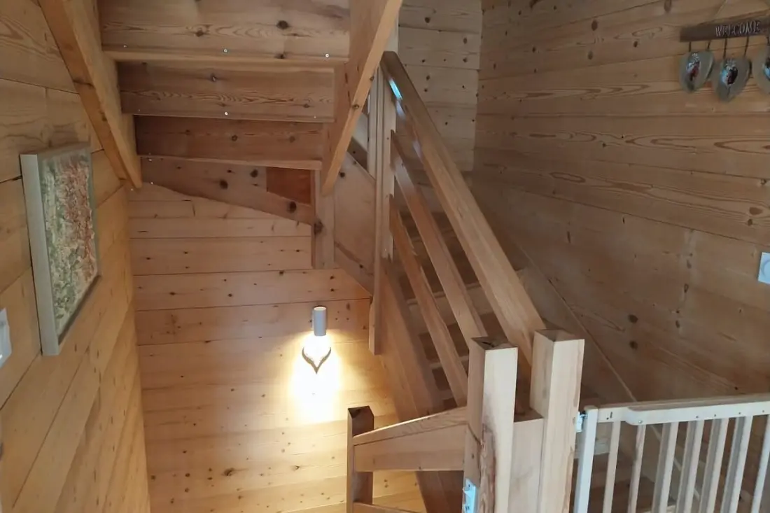 Chalet Familial 3 Chambres • Jardin 600 M² • Vars