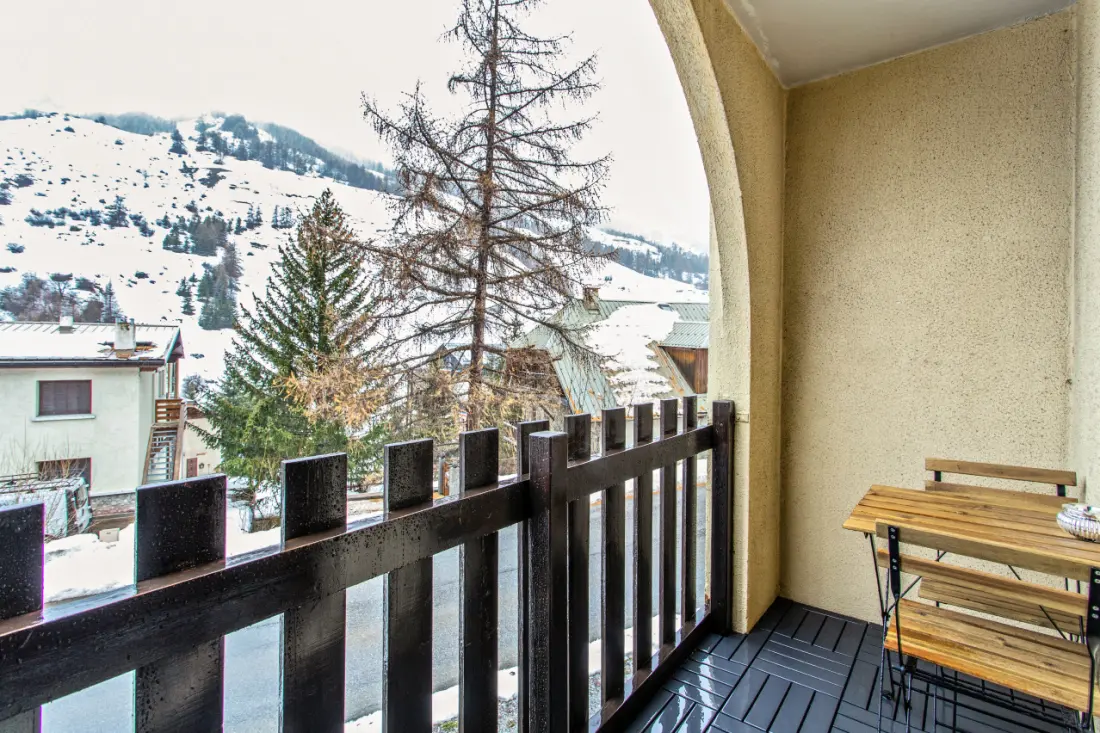 Studio 4 personnes avec terrasse vue montagne à Vars