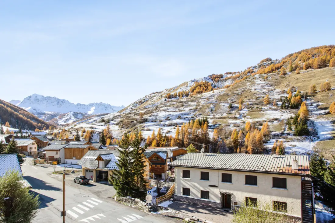 Studio 4 personnes avec terrasse vue montagne à Vars