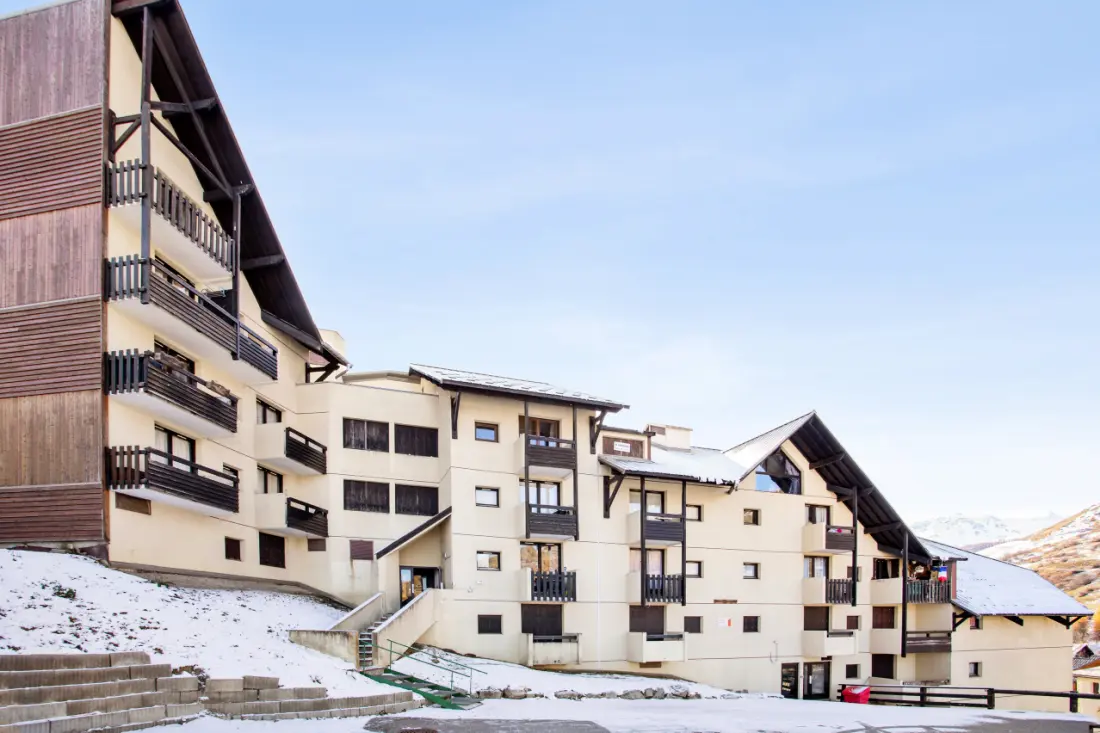 Studio 4 personnes avec terrasse vue montagne à Vars