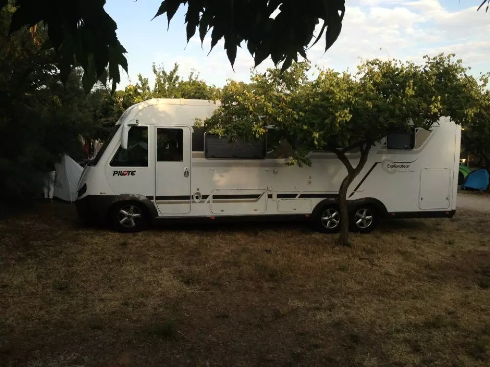 Flower Camping Le Mas de Mourgues 3 étoiles★★★