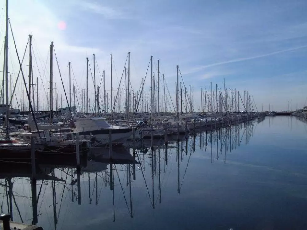 Flower Camping Le Mas de Mourgues 3 étoiles★★★