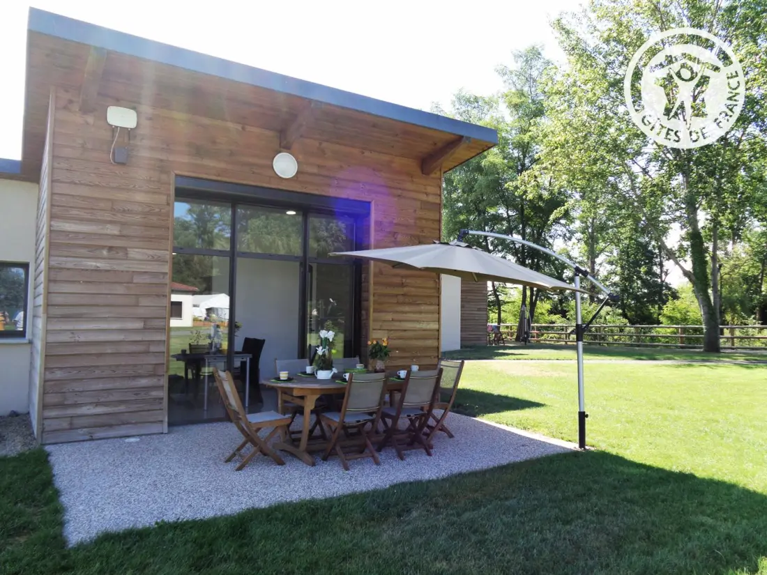 Maison de Vacances VEAUCHETTE 5