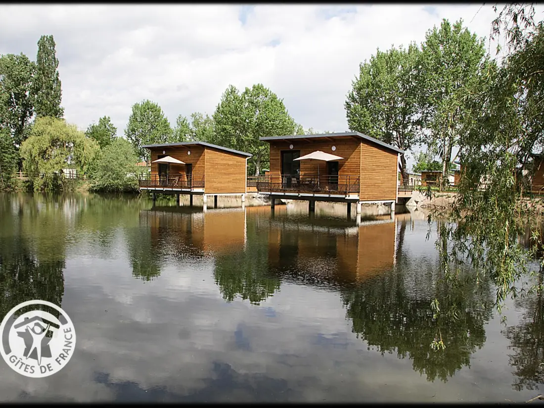 Maison de Vacances VEAUCHETTE 7