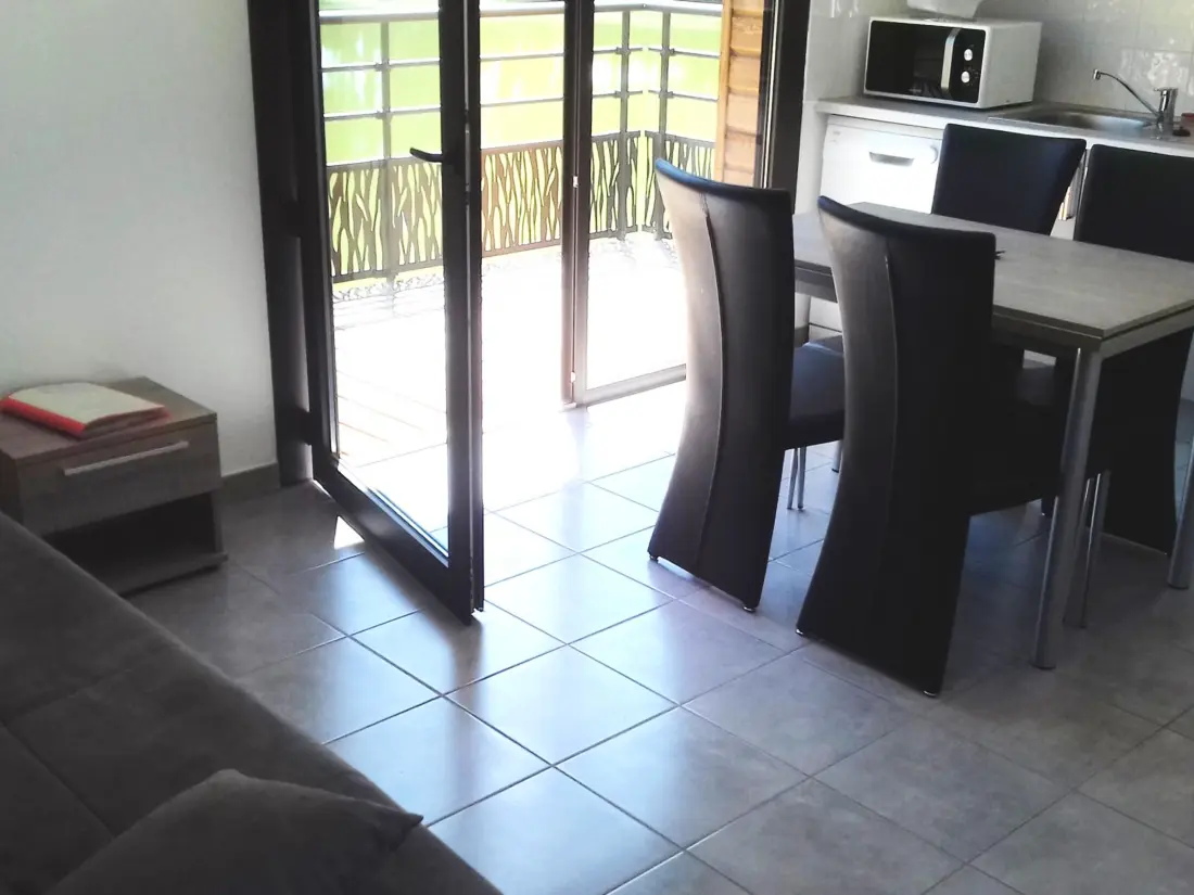 Maison de Vacances VEAUCHETTE