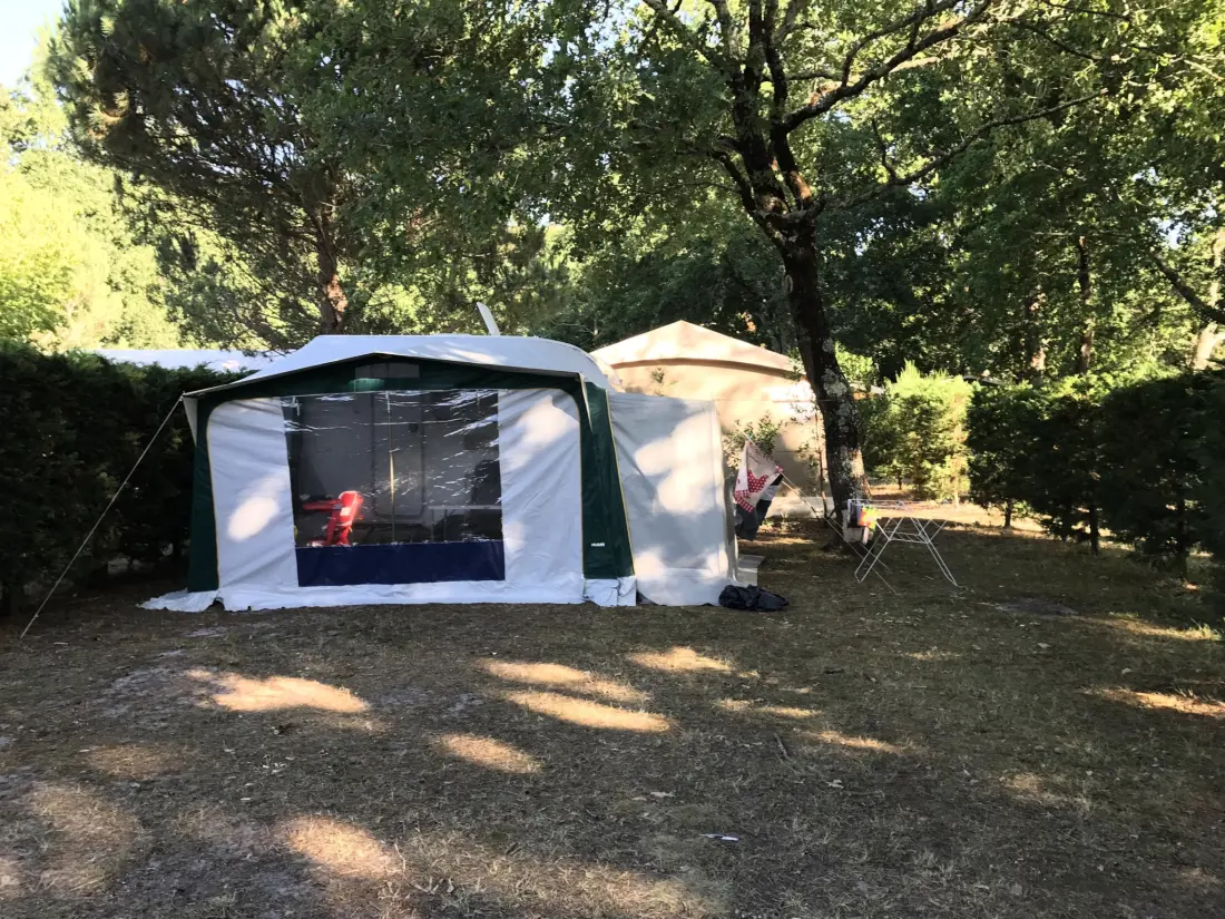 Camping Ushuaïa Villages La Chesnays 4 étoiles★★★★