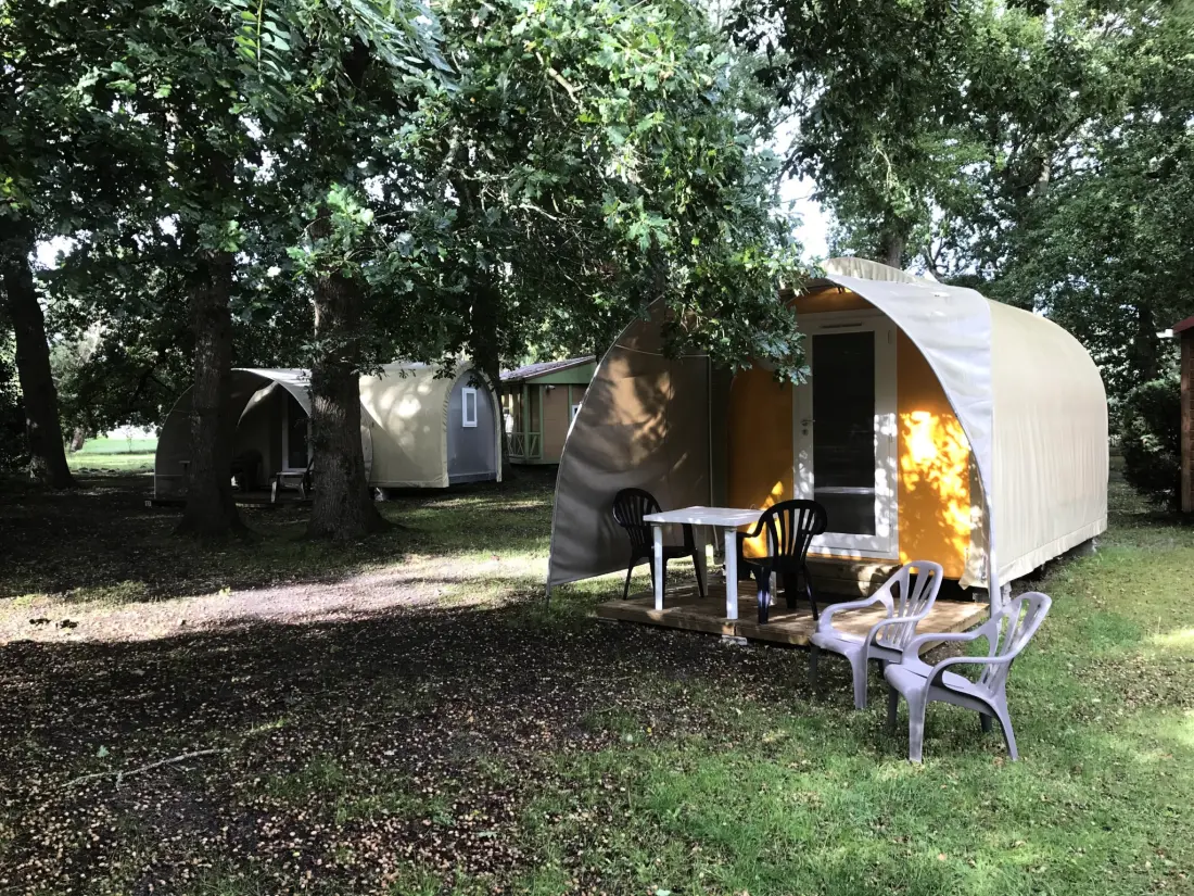 Camping Ushuaïa Villages La Chesnays 4 étoiles★★★★