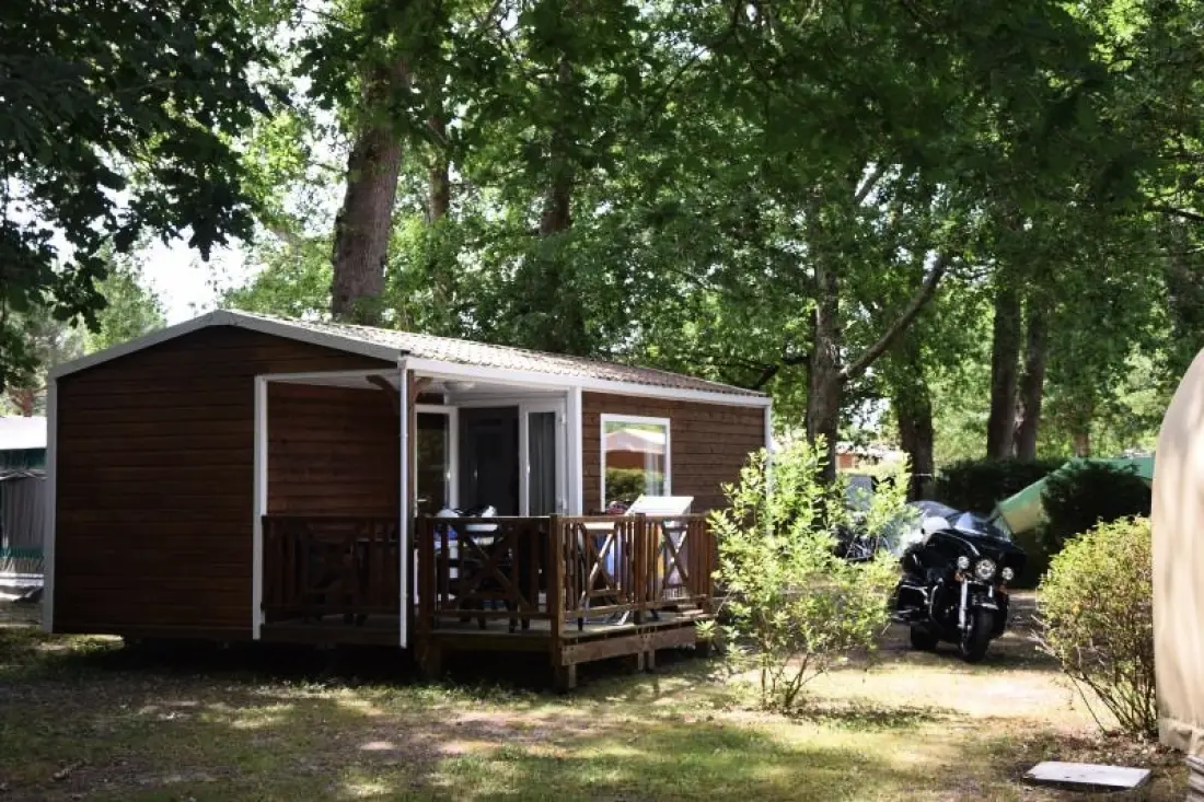Camping Ushuaïa Villages La Chesnays 4 étoiles★★★★
