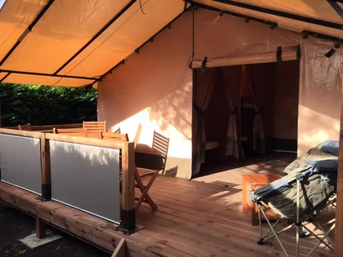 Camping Ushuaïa Villages La Chesnays 4 étoiles★★★★