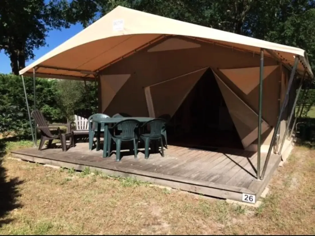 Ushuaïa Villages - Camping La Chesnays 4 étoiles★★★★