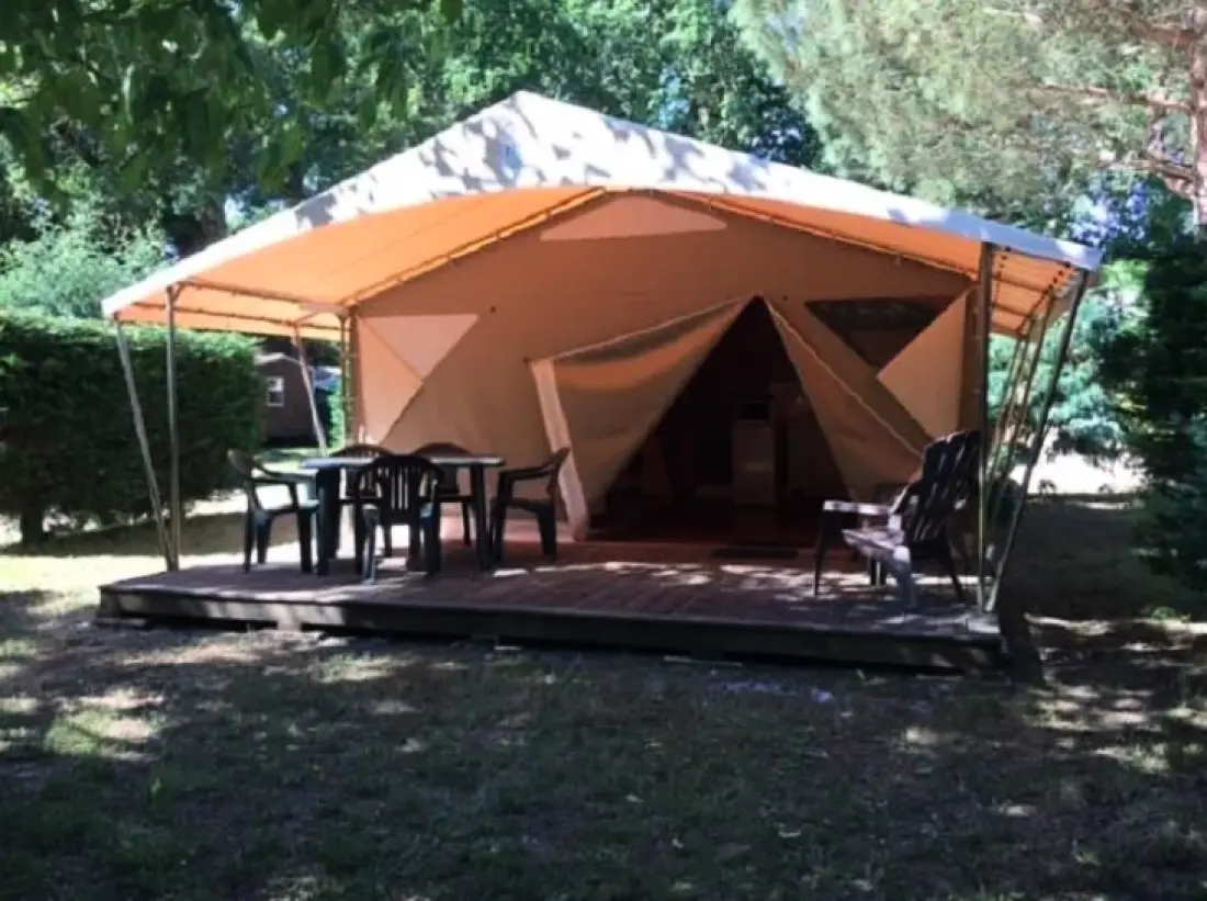 Ushuaïa Villages - Camping La Chesnays 4 étoiles★★★★