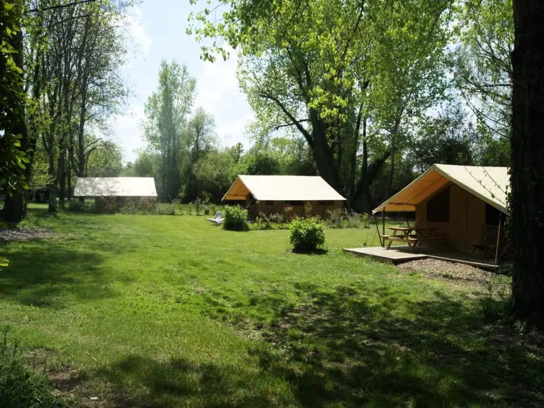 Camping des Tourbières 3 étoiles★★★