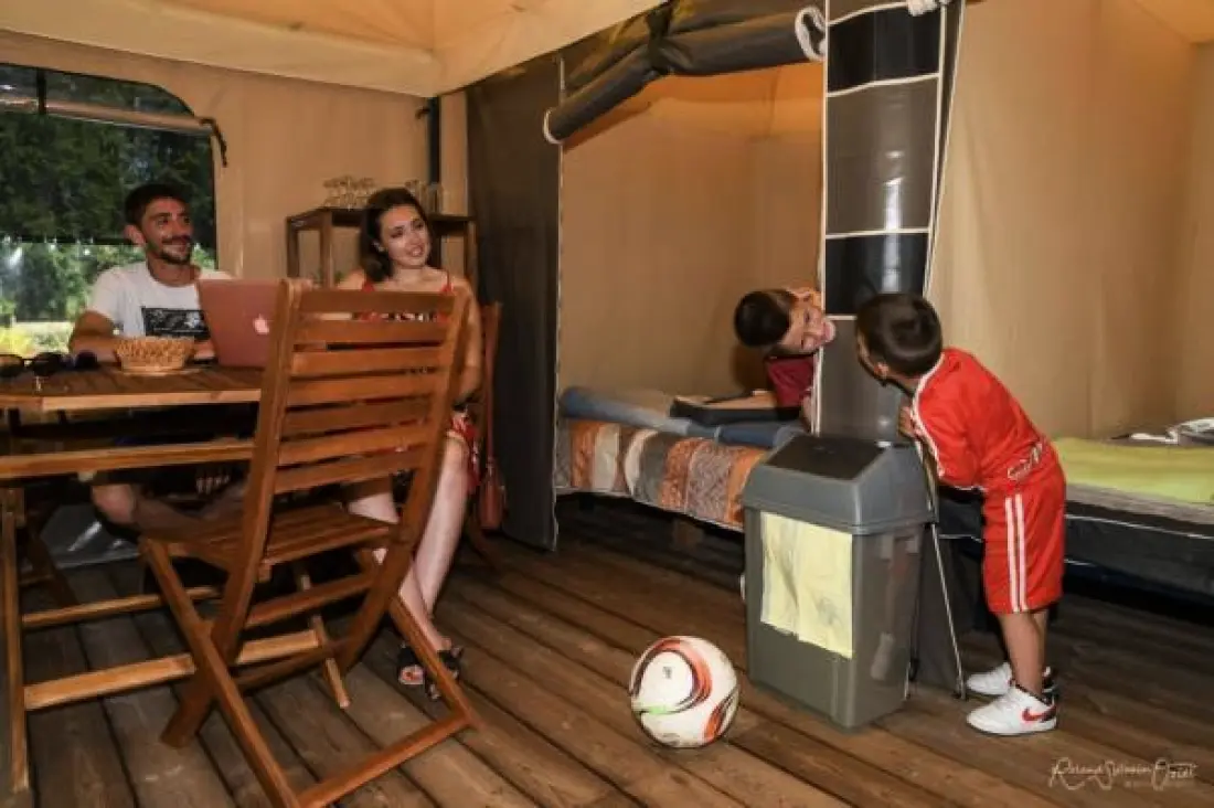 Camping Paradis de la Motte 4 étoiles★★★★
