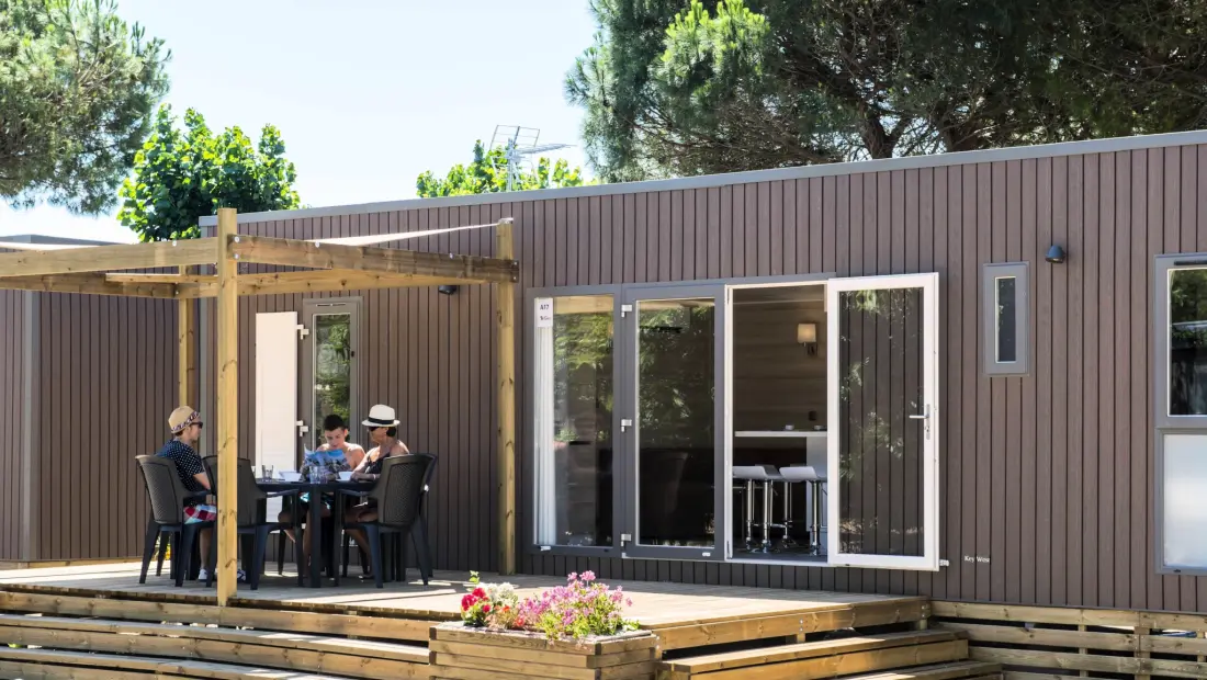 Camping Les Mûriers 4 étoiles★★★★