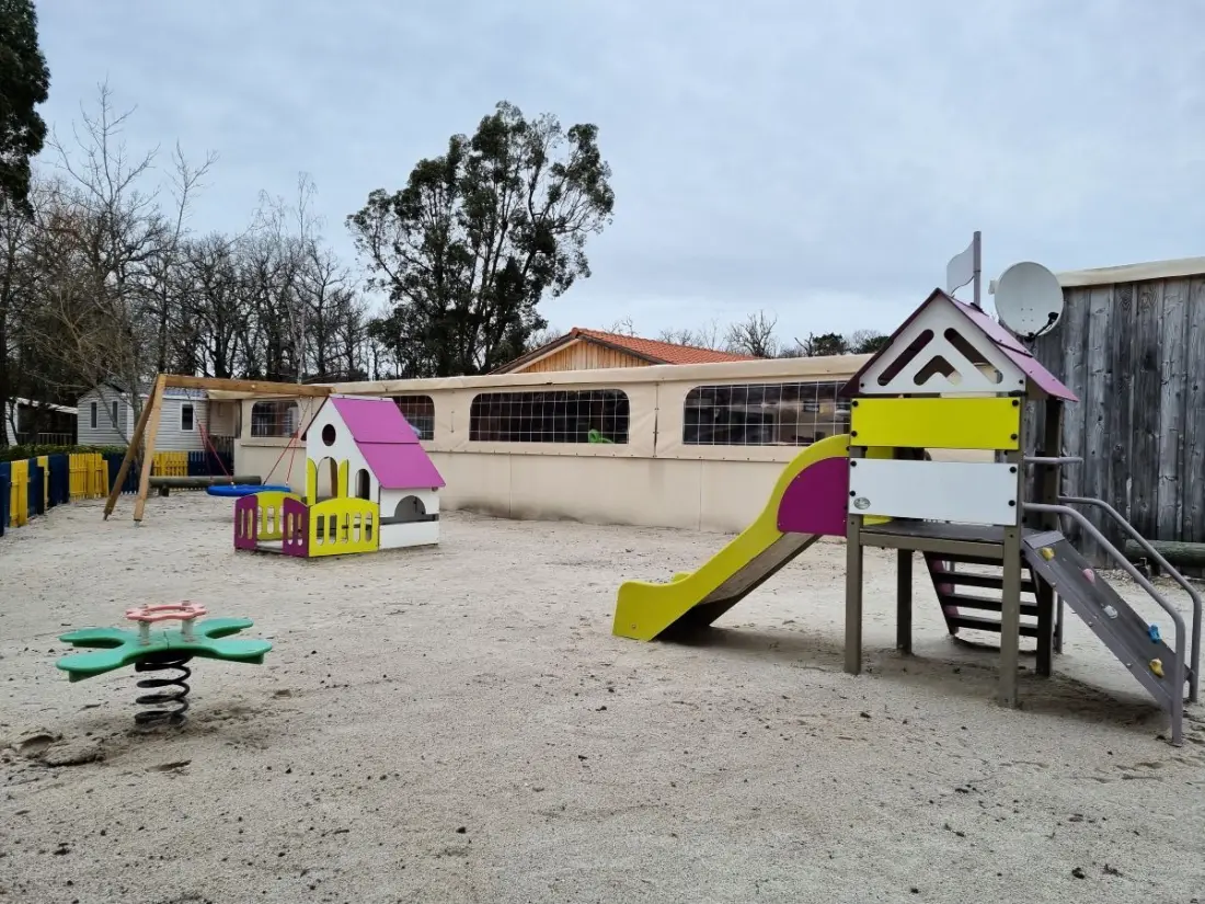 Camping Paradis Le Tastesoule 4 étoiles★★★★