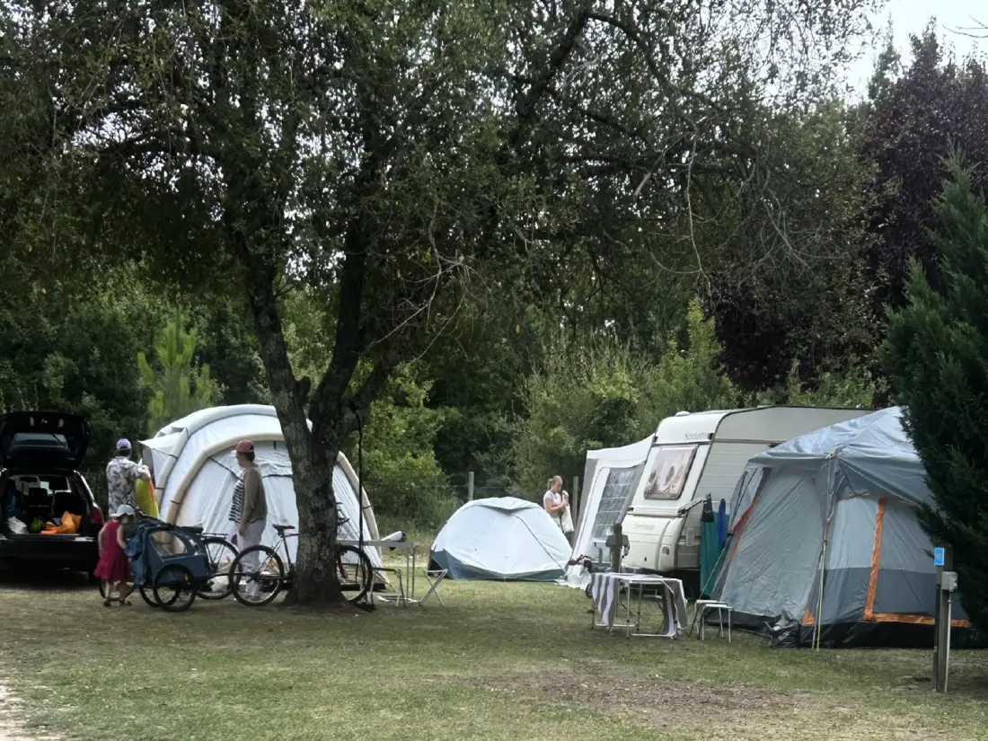 Camping Paradis Le Tastesoule 4 étoiles★★★★