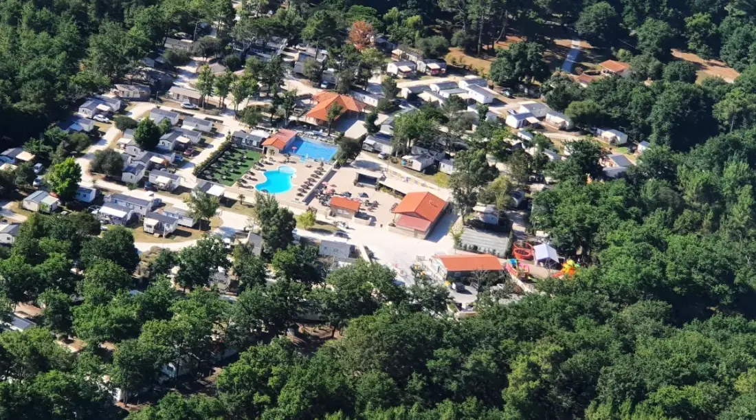 Camping Paradis Le Tastesoule 4 étoiles★★★★