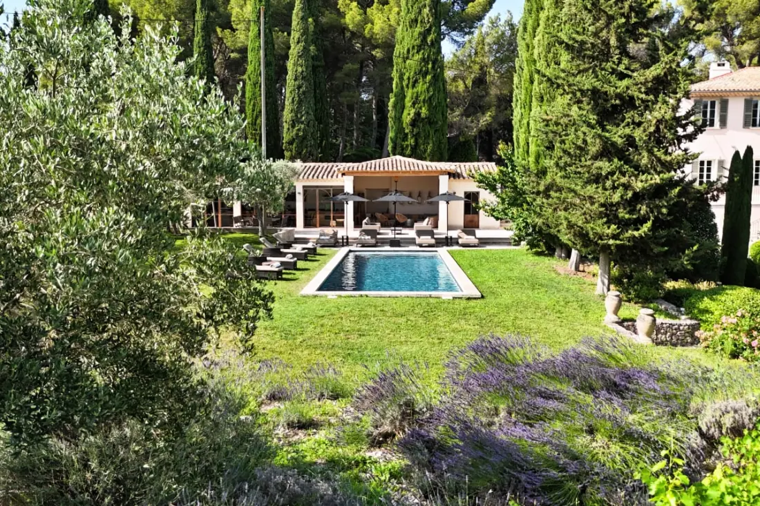 Domaine De La Rose Comtesse – Luxe En Provence