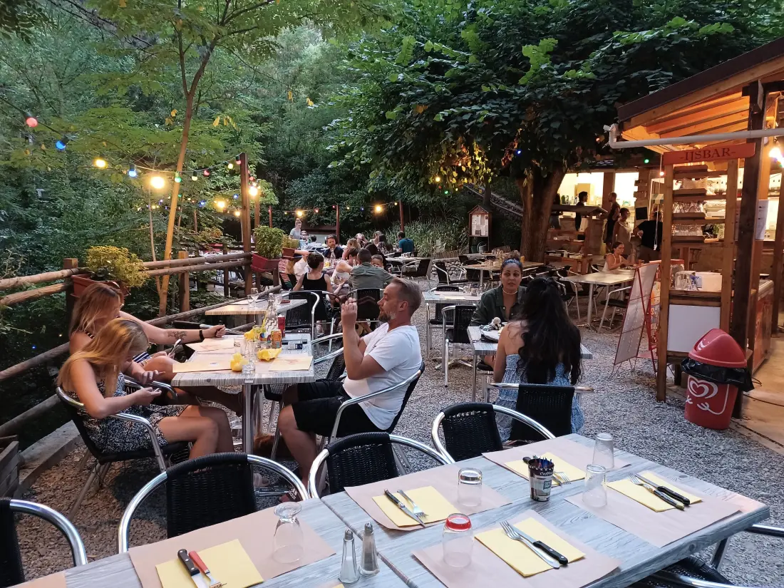 Camping Les Acacias3 étoiles★★★