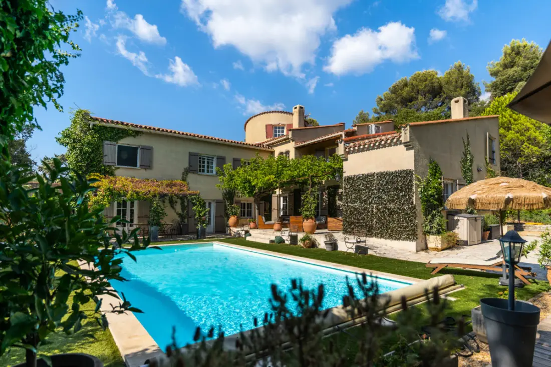 La Chêneraie. Proche Alpilles Et Luberon, Piscine Chauffée