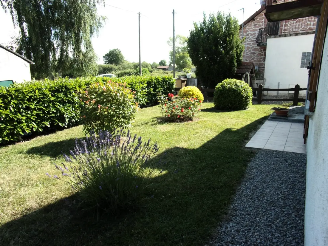 Maison de Vacances Verneix 2