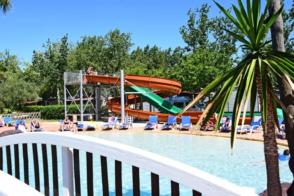 Camping Les Salisses 41 étoiles★