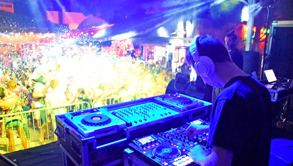 Camping Les Salisses4 étoiles★★★★