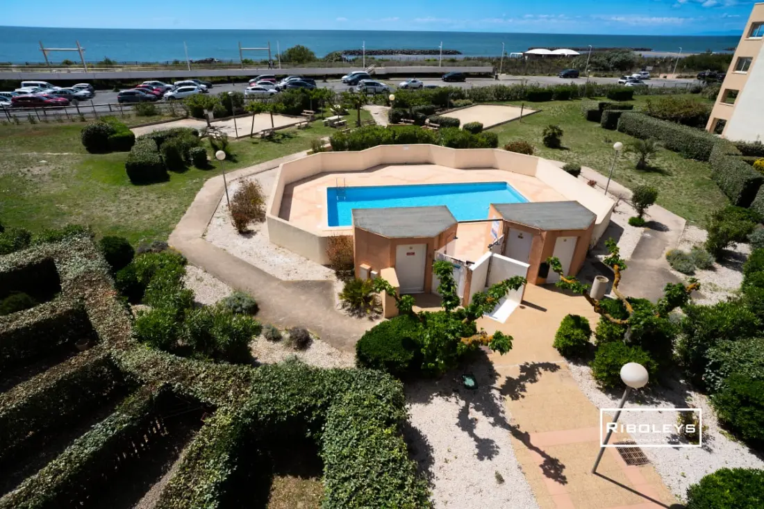 Riboleys - T2 Climatisé Avec Piscine Face à La Mer