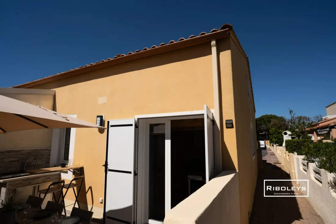 Riboleys - Maison Climatisée, Wifi à 600m De La Mer