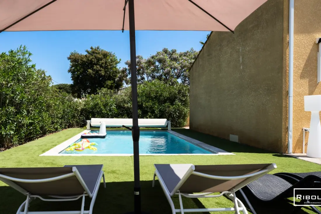 Riboleys – Villa Plain-pied Avec Piscine Et Clim